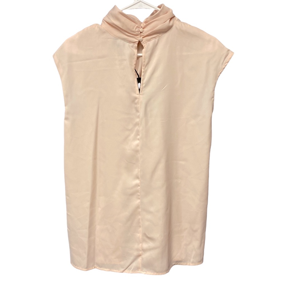 Who What Wear Mock Neck Sleeveless Top blouse peach blush large NWT - Picture 3 of 6
